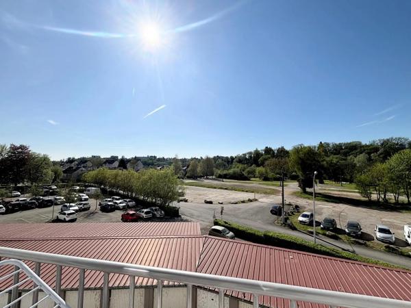 Appartement à louer 3 pièces 54.51m² Montbéliard (25200)