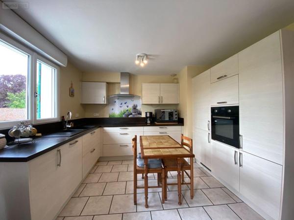 Maison individuelle à vendre à Vieux-Berquin dans le Nord (59232), ref : D2440