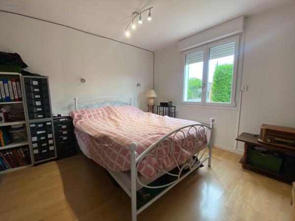 Maison individuelle à vendre à Vieux-Berquin dans le Nord (59232), ref : D2440