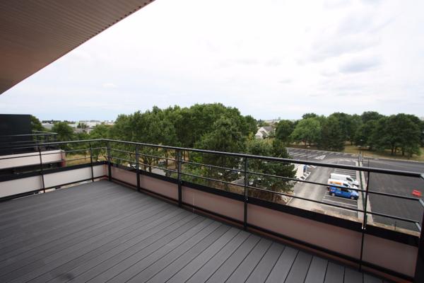 LOCATION : appartement F2 (40 m²) à FLEURY LES AUBRAIS