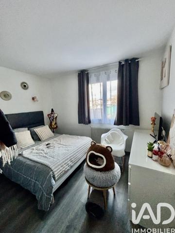 Maison à vendre 4 pièces 102 m² Saint-Quentin-de-Baron