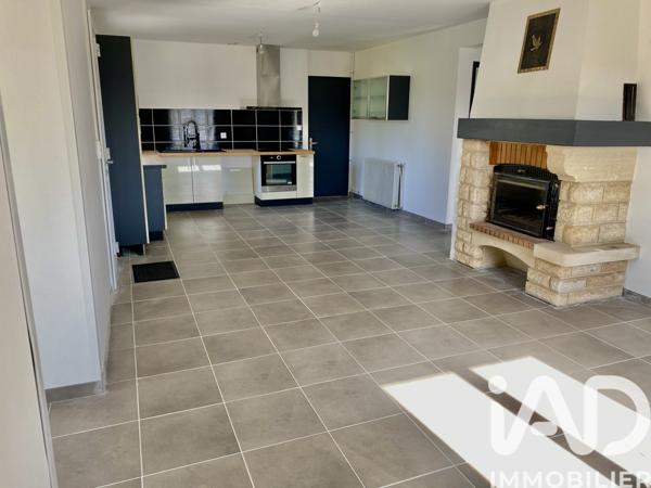 Maison à vendre 4 pièces 102 m² Saint-Quentin-de-Baron