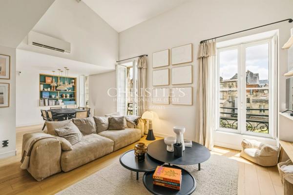 Très bel appartement – Quartier Saint-Seurin Bordeaux – 3 chambres – Garage possible