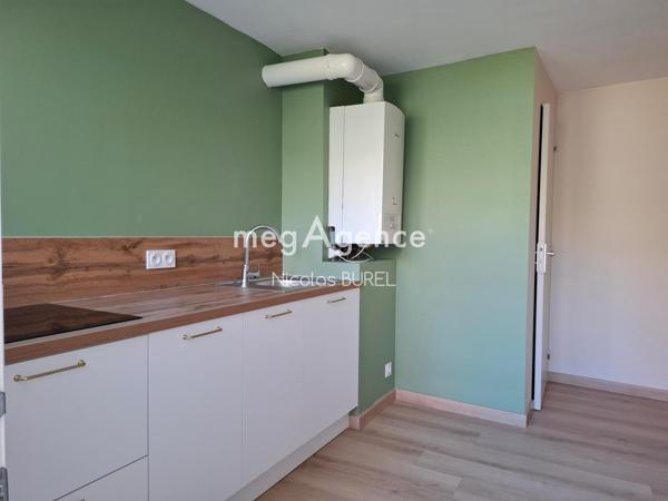 Immeuble à LAVAL, 53000 - 133m²