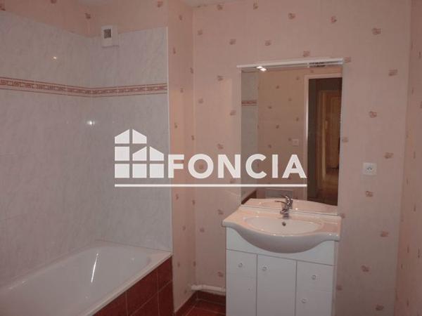 Location Appartement 3 pièces 65.8 m² - 2 RUE LOUIS FRANCOIS CASSAS Quimper 29000