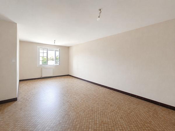 Maison Laval 4 pièce(s) 70.18 m2