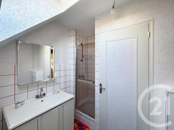 Maison à vendre  8 pièces - 362 m2 MONTSURS ST CENERE - 53