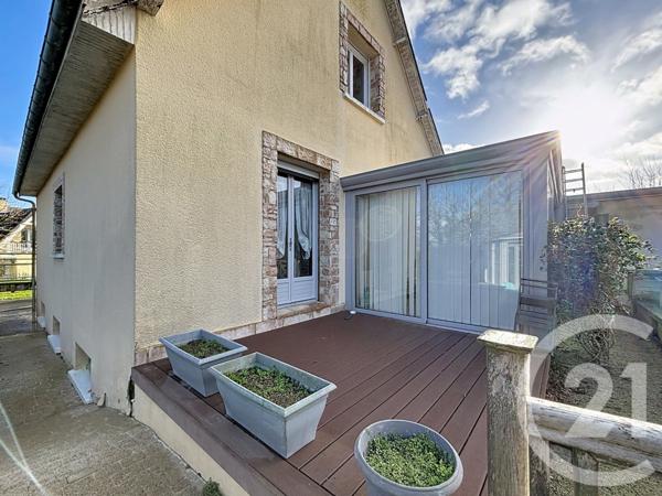 Maison à vendre  8 pièces - 362 m2 MONTSURS ST CENERE - 53