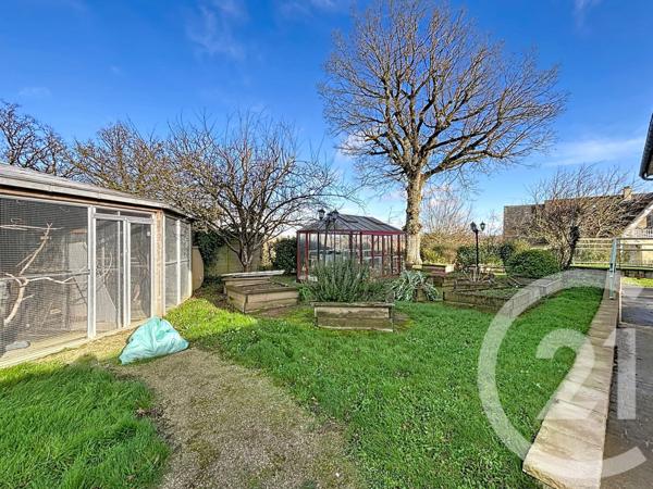 Maison à vendre  8 pièces - 362 m2 MONTSURS ST CENERE - 53