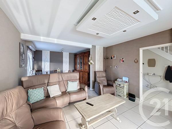 Maison à vendre  8 pièces - 362 m2 MONTSURS ST CENERE - 53