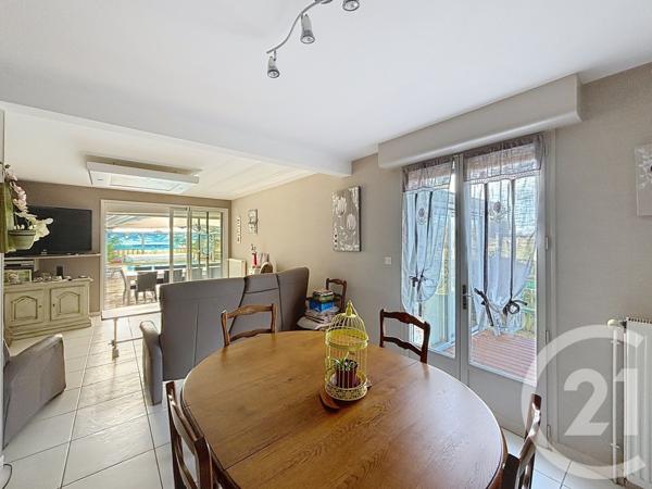 Maison à vendre  8 pièces - 362 m2 MONTSURS ST CENERE - 53