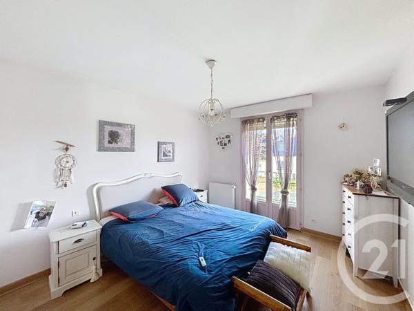 Maison à vendre  8 pièces - 362 m2 MONTSURS ST CENERE - 53