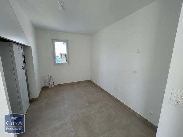 Maison à louer 4 pièces 87.23m² Saint-Georges-d'Oléron (17190)
