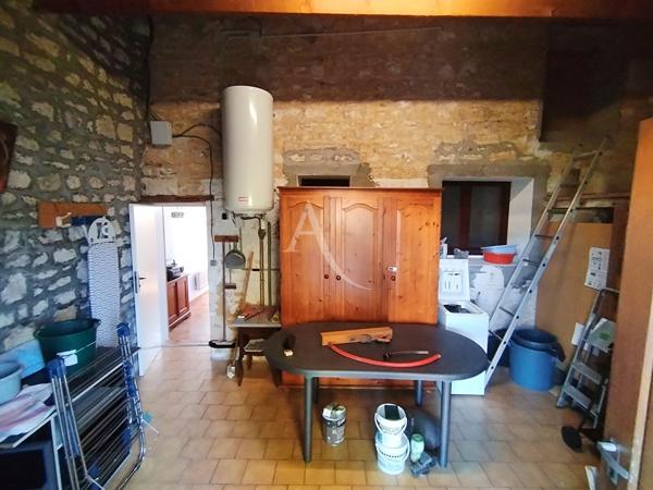 Proche Saintes - Maison charentaise avec jardin et dépendance