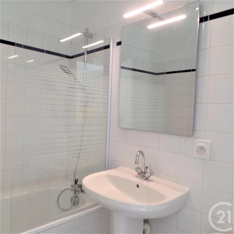 Maison à vendre  2 pièces - 36,01 m 2   LYON  - 69003