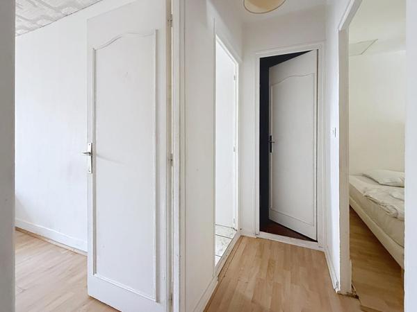T2 traversant centre-ville Rives – Idéal premier achat ou investissement