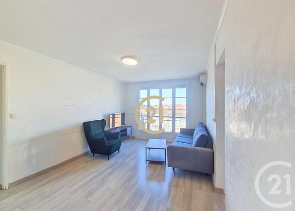 Appartement F5 à vendre  5 pièces - 70,35 m 2   SALON DE PROVENCE  - 13