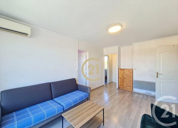 Appartement F5 à vendre  5 pièces - 70,35 m 2   SALON DE PROVENCE  - 13