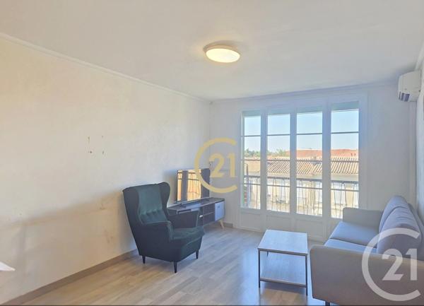 Appartement F5 à vendre  5 pièces - 70,35 m 2   SALON DE PROVENCE  - 13