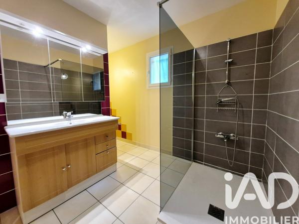 Maison à vendre 8 pièces 191 m² Chatuzange-le-Goubet