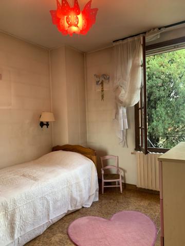 A LA VENTE  ! SUPERBE MAISON MARSEILLAISE 5 pièce(s) 120 m2