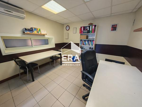 Bureaux / Local commercial à vendre à Marseille - 13004