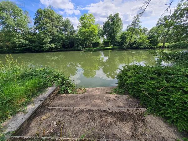 Achat - Maison Vendôme 41100 6 pièces 211 m 2 2185 m 2