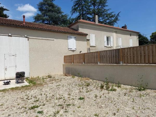 Maison à vendre |  Puy-l'Évêque |  12 pièces | 270 m²