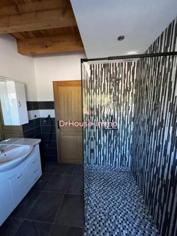 Maison à vendre 6 pièces de 179 m²