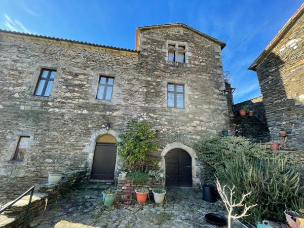 MAS, MAISON AUTHENTIQUE EN PIERRES DE SCHISTE