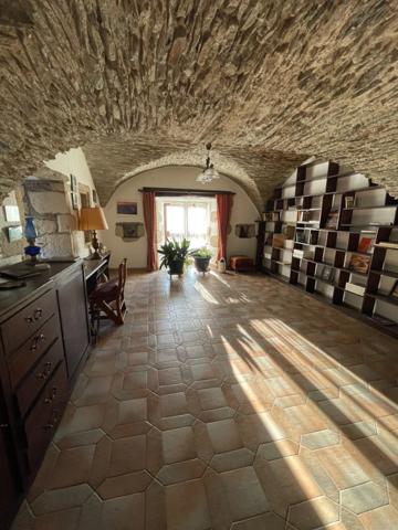 MAS, MAISON AUTHENTIQUE EN PIERRES DE SCHISTE