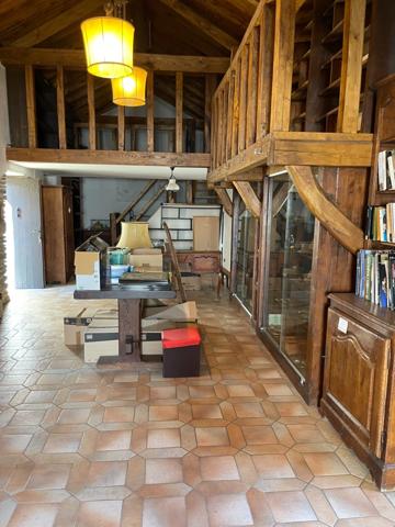 MAS, MAISON AUTHENTIQUE EN PIERRES DE SCHISTE