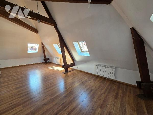 VENTE YVETOT, appartement  de 68.03 m², un séjour/salon, 2 chambres, 1 bureau.