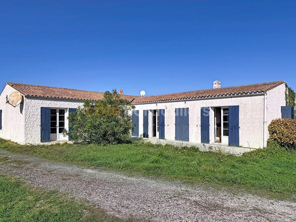 Vente
                Maison163 m² - 6 Pièces -
                    SAINT PIERRE D OLERON (17310)