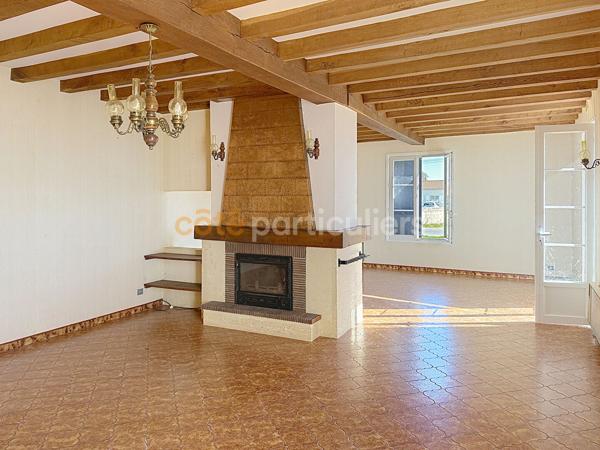 Vente
                Maison163 m² - 6 Pièces -
                    SAINT PIERRE D OLERON (17310)