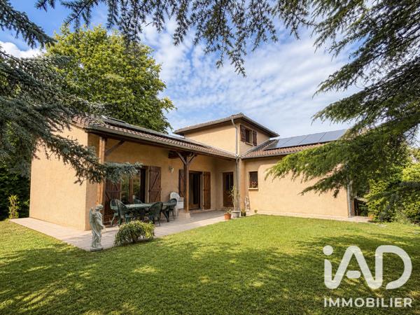 Maison (prestige) à vendre 10 pièces 176 m² Chassieu