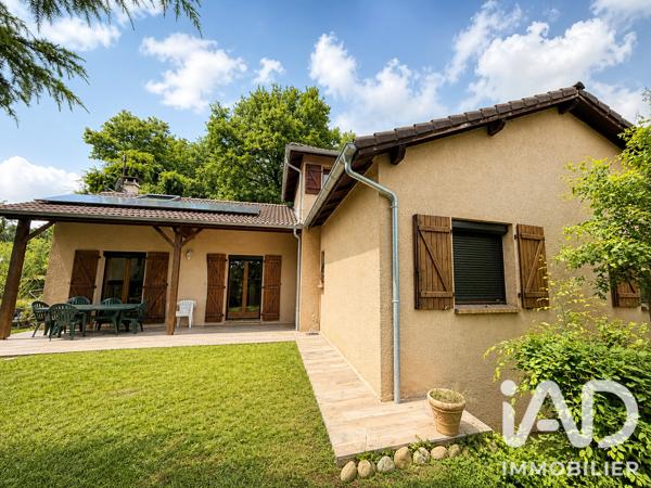 Maison (prestige) à vendre 10 pièces 176 m² Chassieu