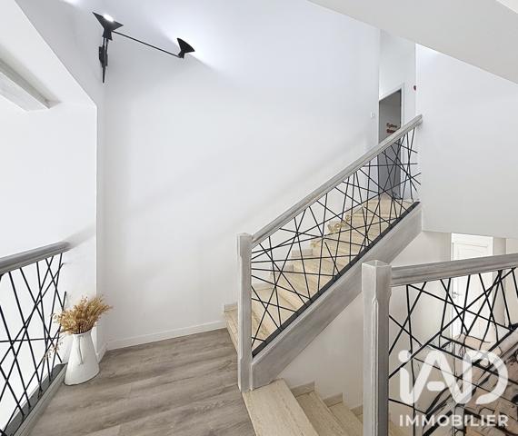 Maison à vendre 6 pièces 142 m² Montauroux
