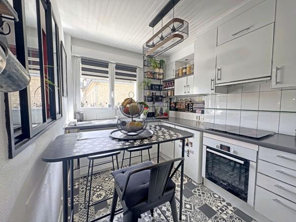 APPARTEMENT TYPE 6 - REIMS PROCHE CENTRE AVEC BALCON ET GARAGE
