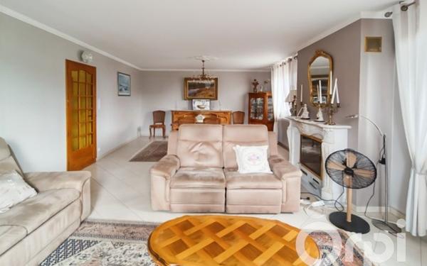 Maison à vendre    7 pièces • 158,92 m2 Gournay-en-Bray