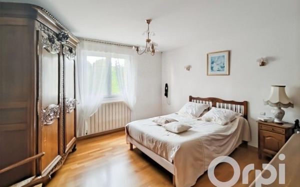 Maison à vendre    7 pièces • 158,92 m2 Gournay-en-Bray