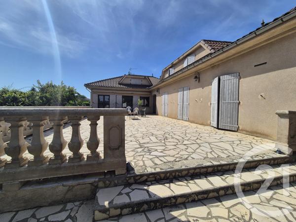 Maison à vendre  5 pièces - 258,72 m 2   SEYSSES  - 31