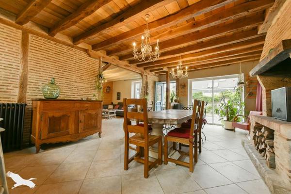 Maison à vendre |  Saint-Claude-de-Diray |  6 pièces | 192 m²