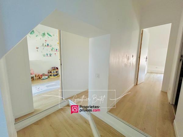 Maison de caractère rénovée - Centre de Rozay-en-Brie 8 pièce(s) 6 chambres 167 m2