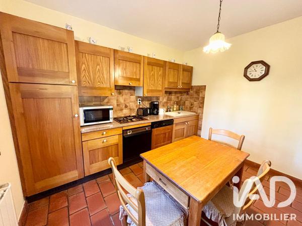 Maison à vendre 4 pièces 97 m² Saint-Saturnin-lès-Avignon