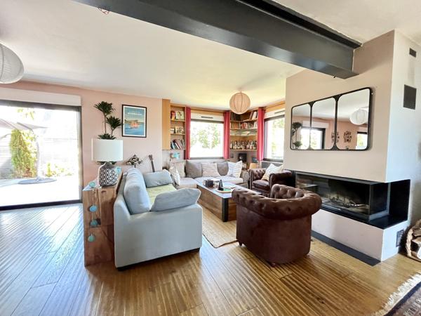 Maison régionale rénovée sur 584 m² de terrain
