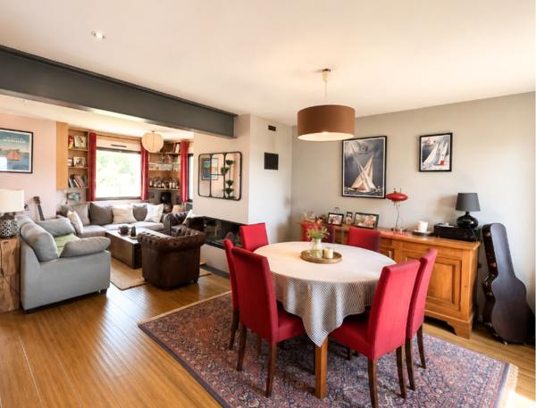 Maison régionale rénovée sur 584 m² de terrain