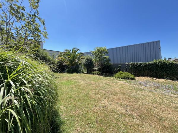 Maison régionale rénovée sur 584 m² de terrain