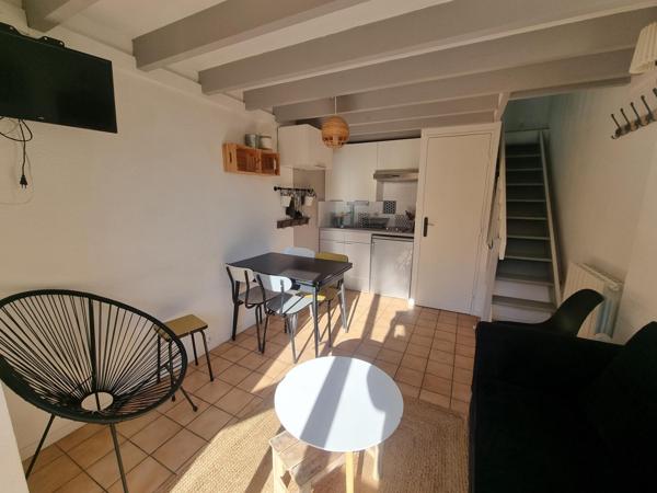 jolie maisonnette avec plage et commerces à pied