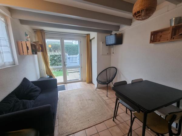 jolie maisonnette avec plage et commerces à pied